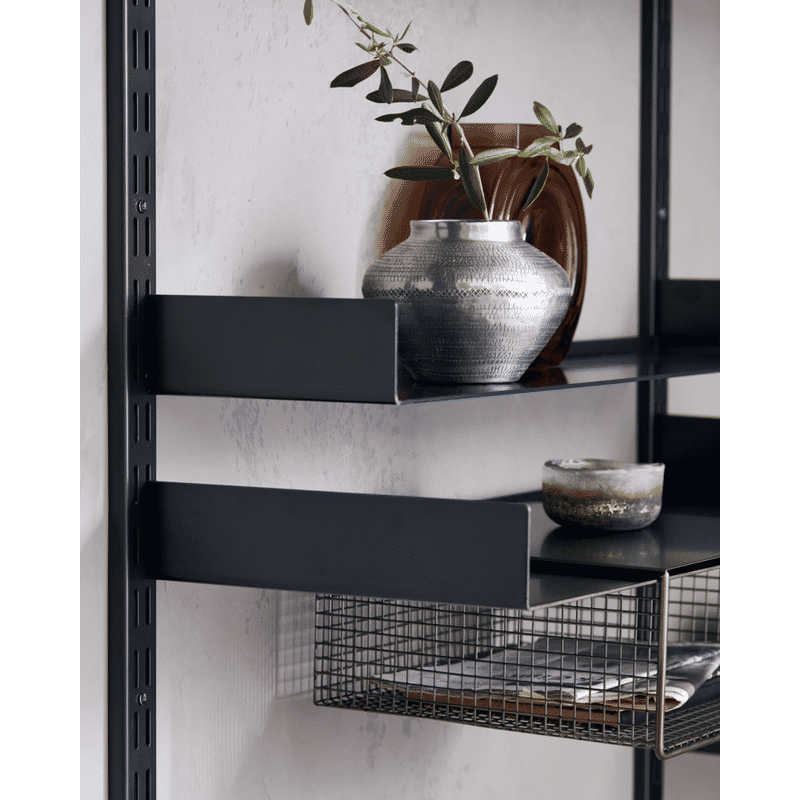 Sistema de estanterías Fari de House Doctor, Negro