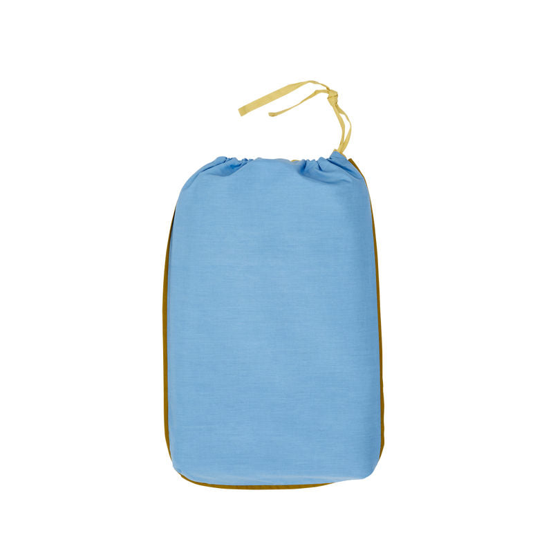 Hübsch Aki Bedding 80/220 Azul/Amarillo