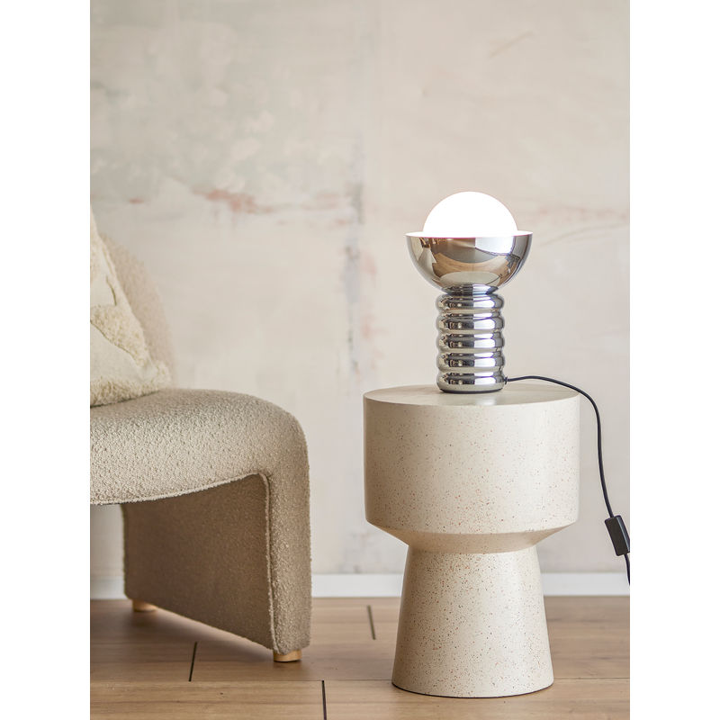 Lámpara de mesa Spike de Bloomingville, metal