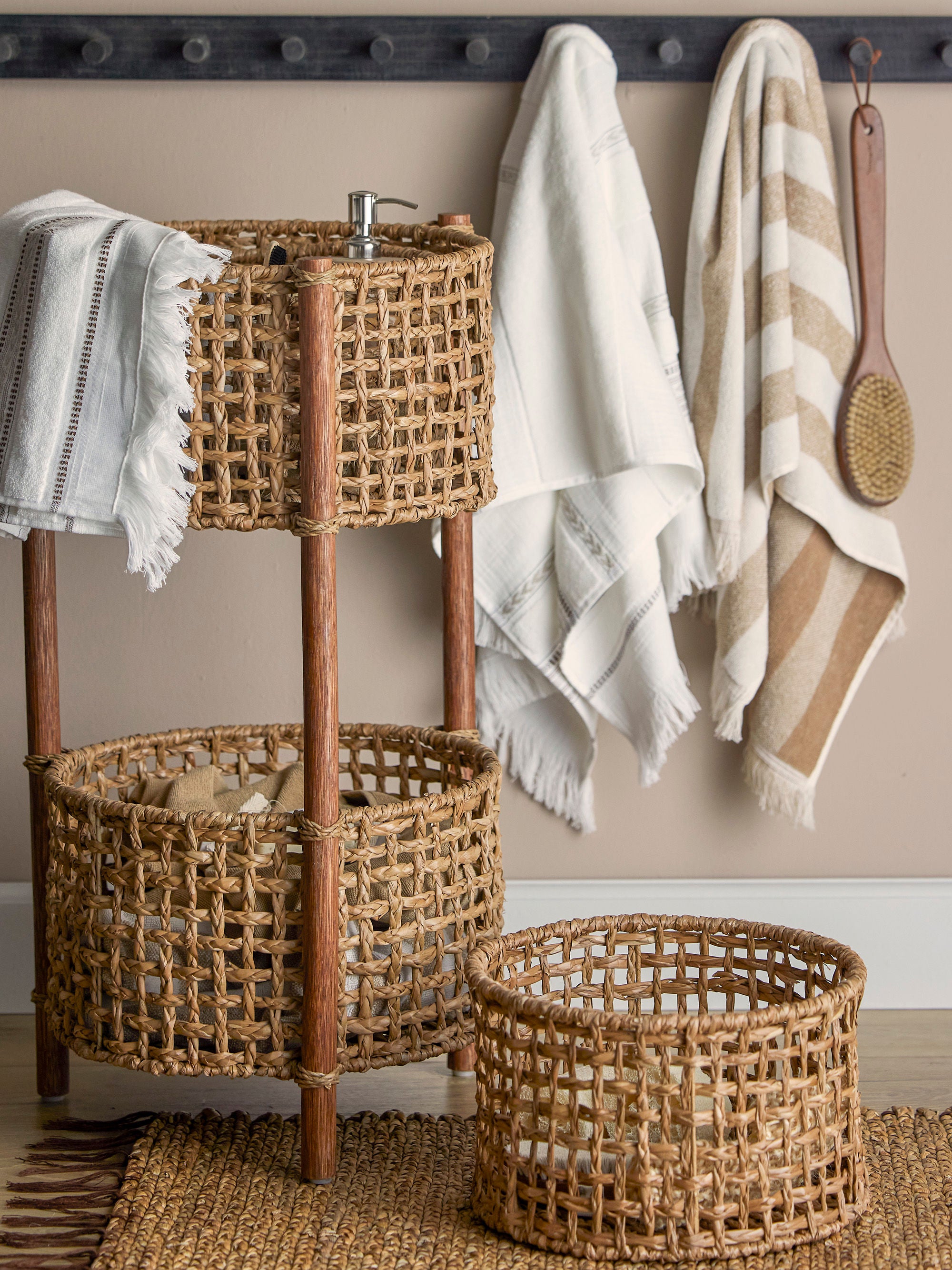 Blooming ville Caro Mountain Basket, Natur, Bankuan Gras