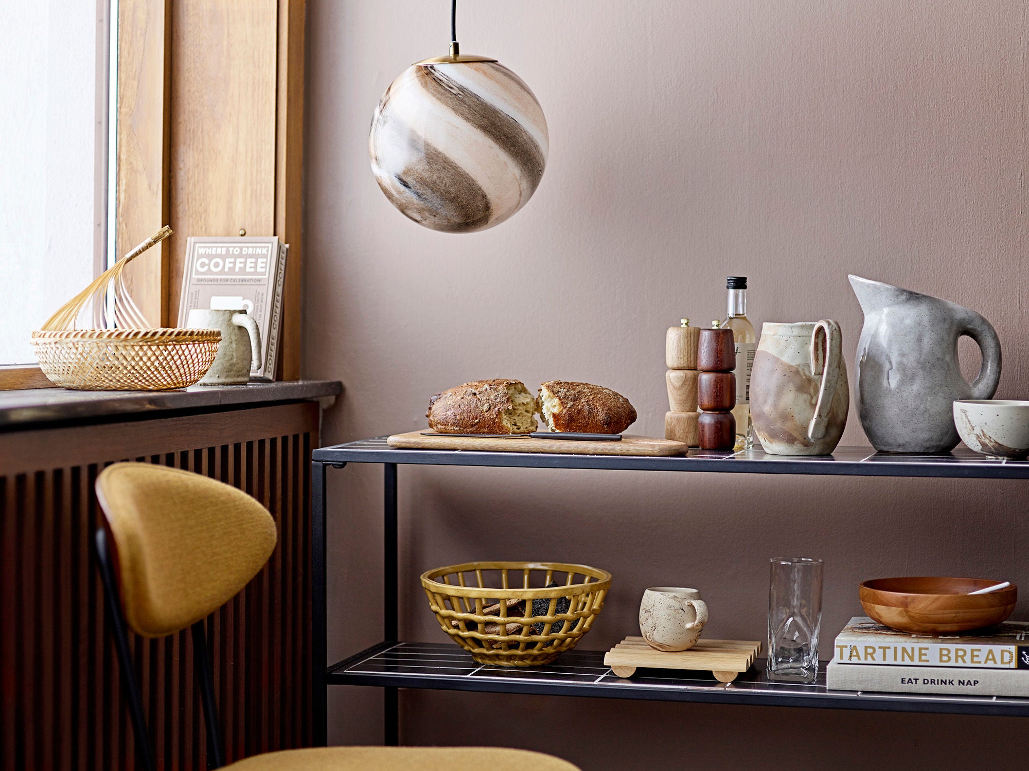 Bloomingville Mesa consola June, negro, piedra