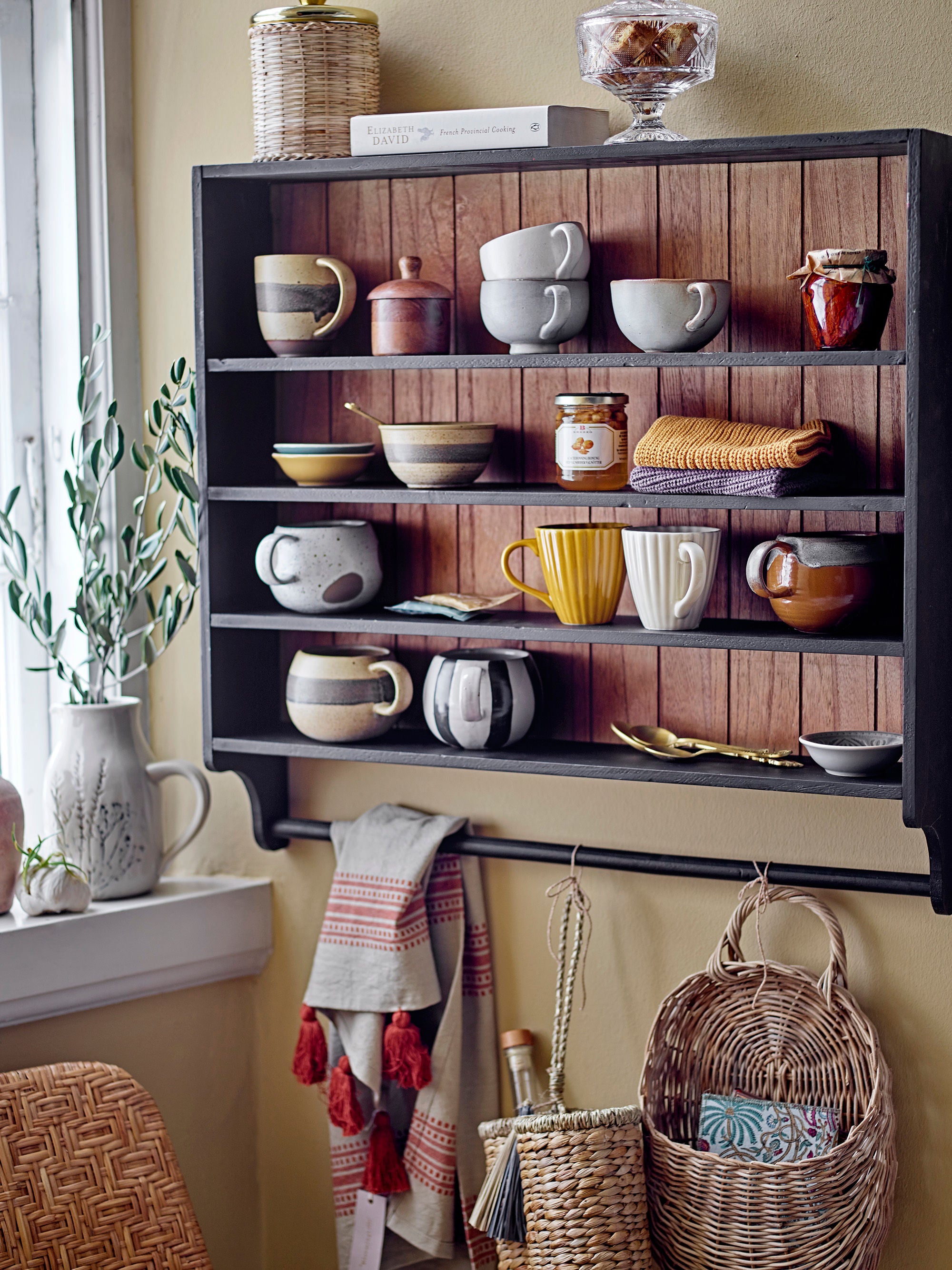 Bloomingville Loup Plank, Zwart, Vurenhout