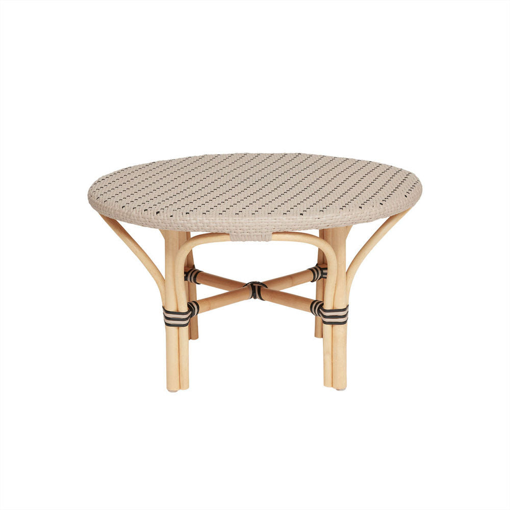 OYOY LIVING Table basse d'extérieur Momi