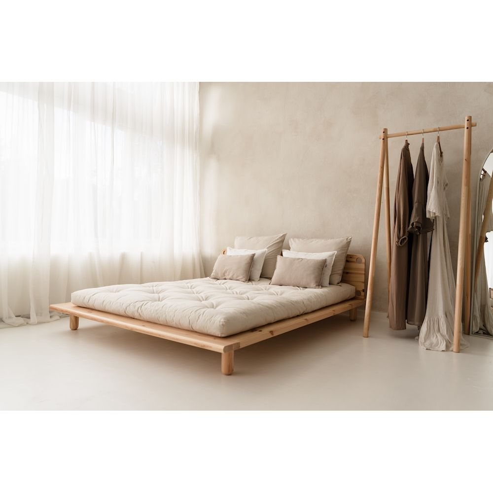 Karup Design PEEK BED CLEAR LACQUERED 160 X 200 W. 2 BED LAMPS