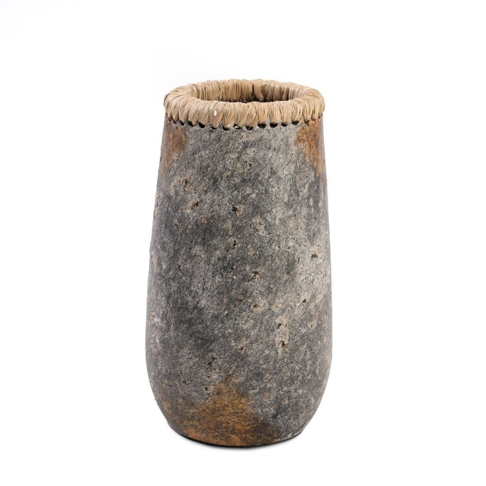 Bazar Bizar Le Vase Nipish-Gey Antique-M